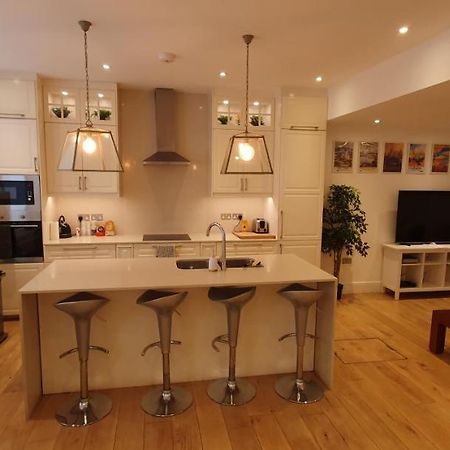 Luxury 2 Bed/Bath Apartment Next To Hyde Park Лондон Экстерьер фото